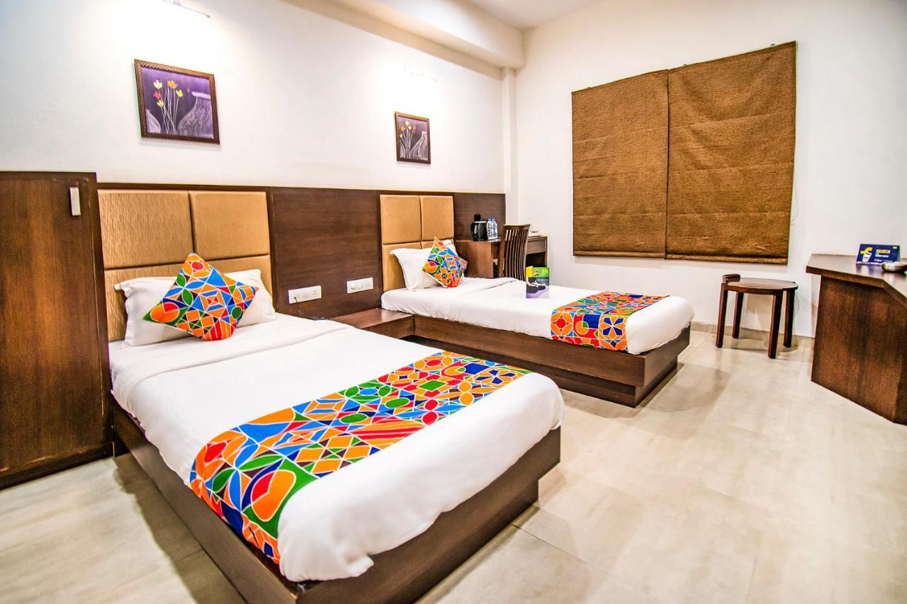 Fabhotel Flora Vastral Ahmedabad Eksteriør billede