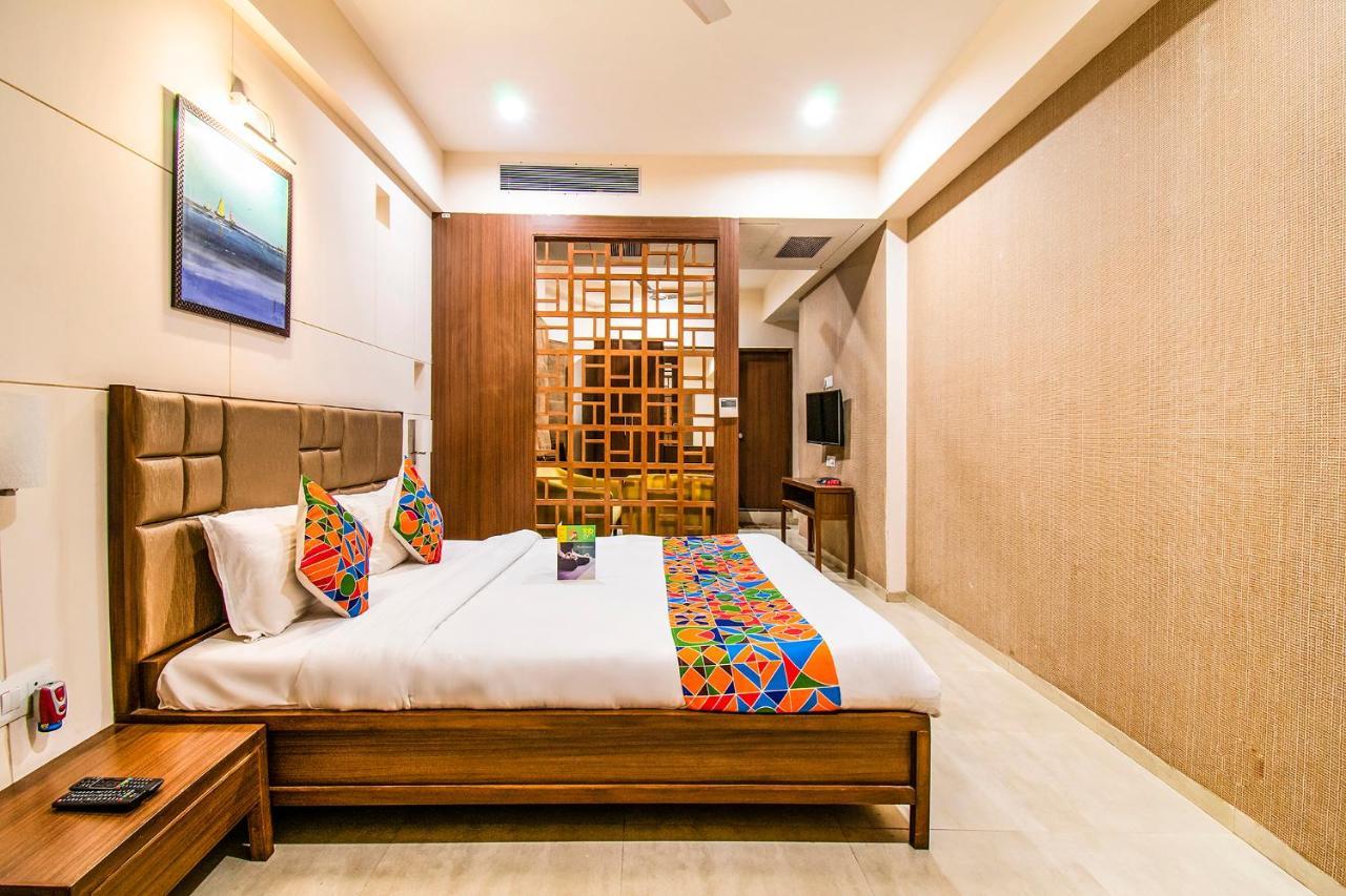 Fabhotel Flora Vastral Ahmedabad Eksteriør billede