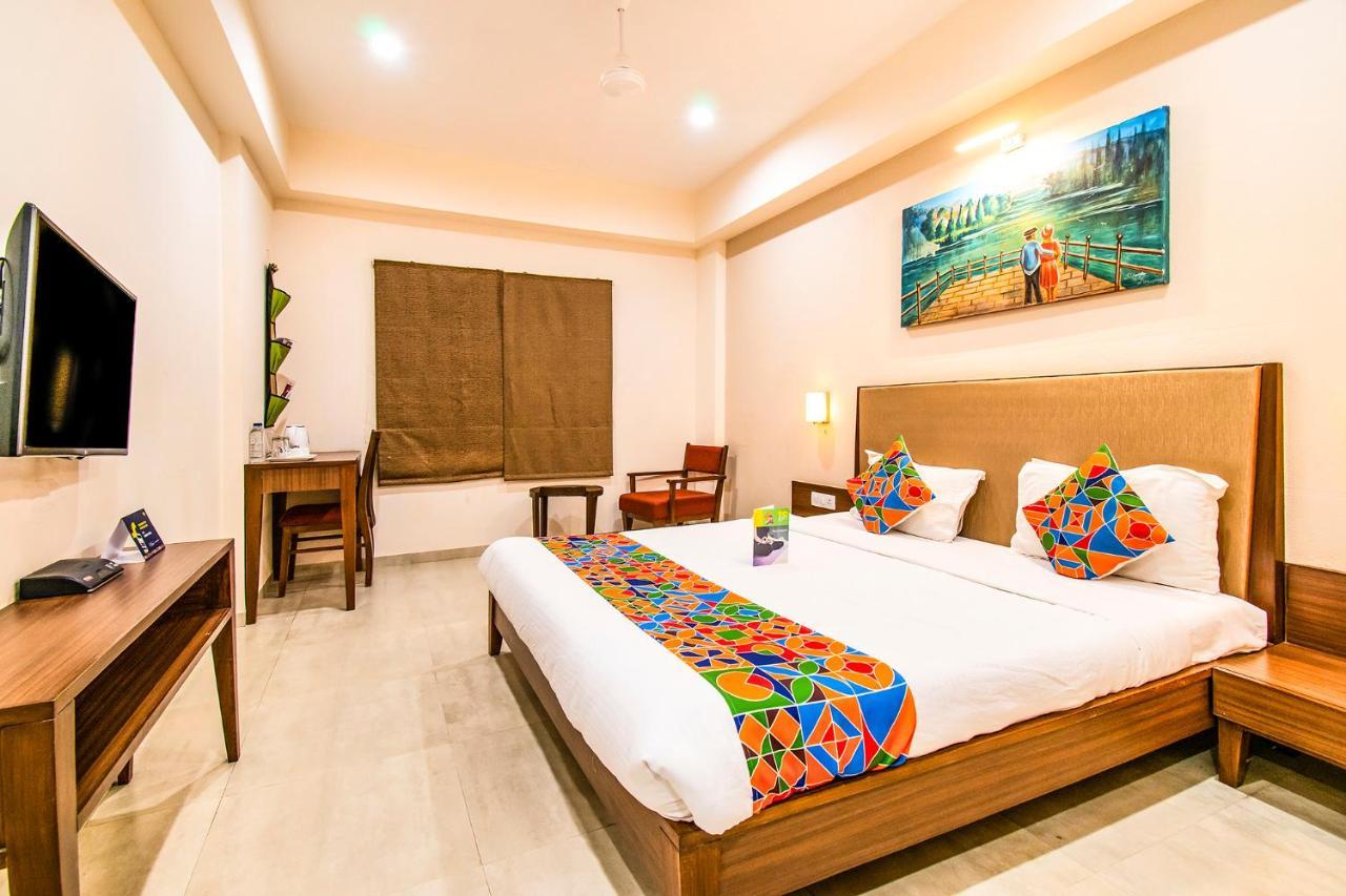 Fabhotel Flora Vastral Ahmedabad Eksteriør billede